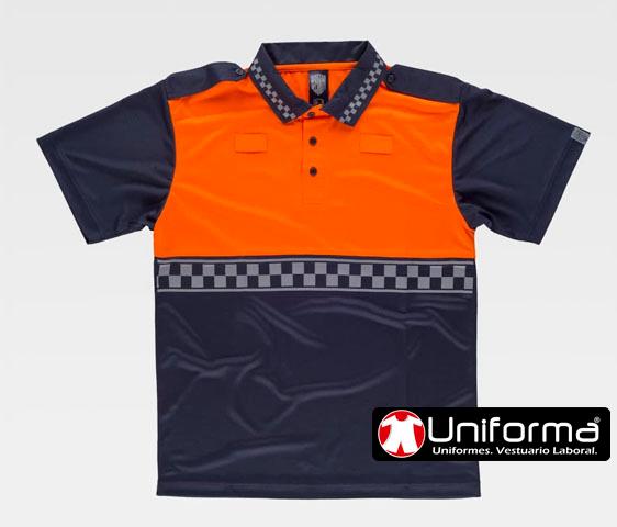 Polo para vigilante de seguridad con damero de manga corta trabillas trinchas hombreras en uniforma personalizable