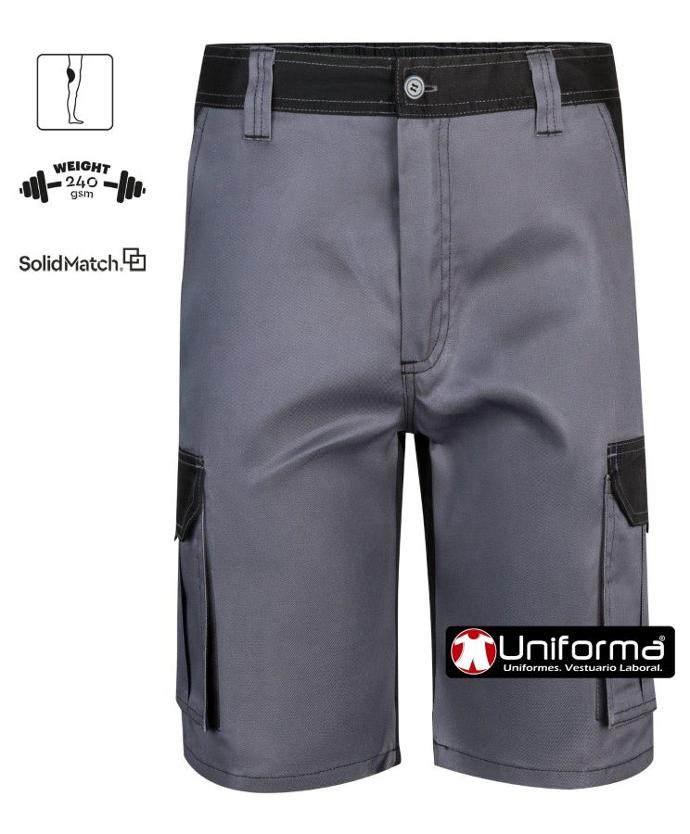 Pantalón de trabajo corto tipo bermuda de color gris combinado con negro, en tejido elástico cómodo adaptable al cuerpo, de diseño multibolisllos con bolsillos de cargo, de gramaje alto y resistente, tejido trasero tipo culera de refuerzo, personalizable con logo de empresa en uniforma. 