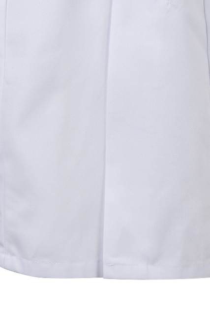 Bata de mujer de Manga Corta blanca con cierre de botones centrales y tres bolsillos frontales en uniforma personalizable para empresas  - V539003