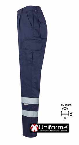 Pantalón de trabajo con bandas reflectantes de alta visibilidad en las perneras de tipo continuo, cosidas, multibolsillos, para mejorar la visibilidad del trabajador según la norma EN17353, personalizable con logo de empresa en uniforma