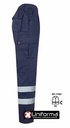 Pantalón de trabajo con bandas reflectantes de alta visibilidad en las perneras de tipo continuo, cosidas, multibolsillos, para mejorar la visibilidad del trabajador según la norma EN17353, personalizable con logo de empresa en uniforma